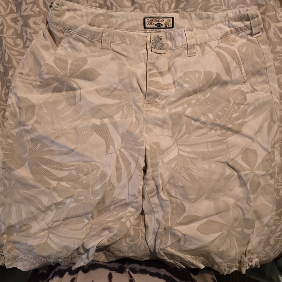 Caribbean Joe capris - Picture 2 of 3